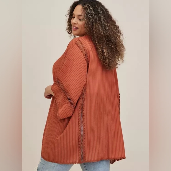 TORRID Kimono - Picture 3 of 10
